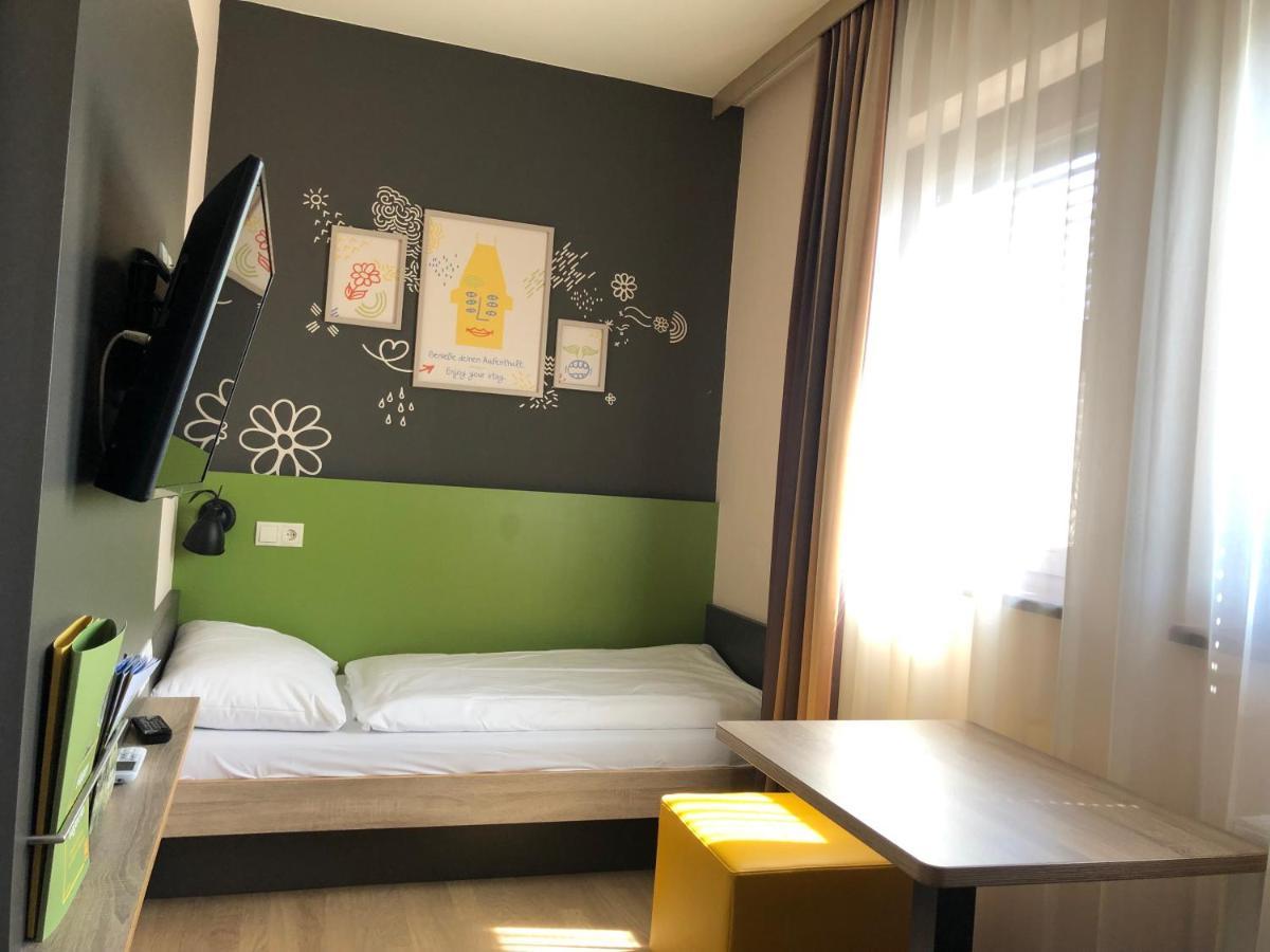 Jufa Sued - Self Check-in Hotel 3*